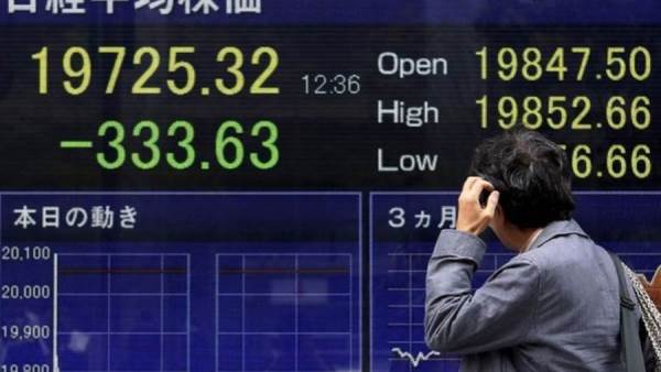 المؤشر نيكي الياباني ينخفض 0.07% في بداية التعاملات