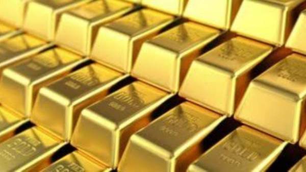 أسعار الذهب تتراجع عالميا اليوم الخميس