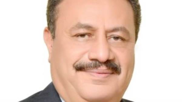 رضا عبدالقادر رئيس مصلحة الضرائب