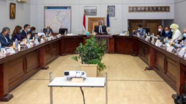 تنشيط السياحة