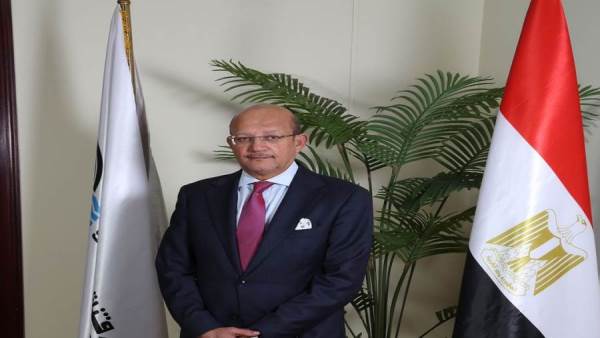 حسين رفاعي رئيس مجلس إدارة بنك قناة السويس