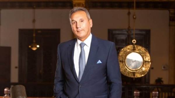 محمد الإتربي رئيس اتحاد البنوك ورئيس مجلس ادارة بنك مصر