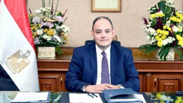 المهندس أحمد سمير وزير التجارة والصناعة