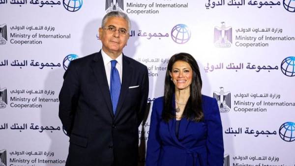 رانيا المشاط مع رئيس البنك الدولي