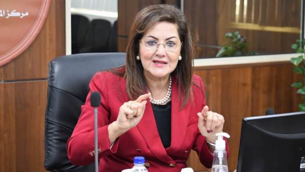 هالة السعيد وزير التخطيط