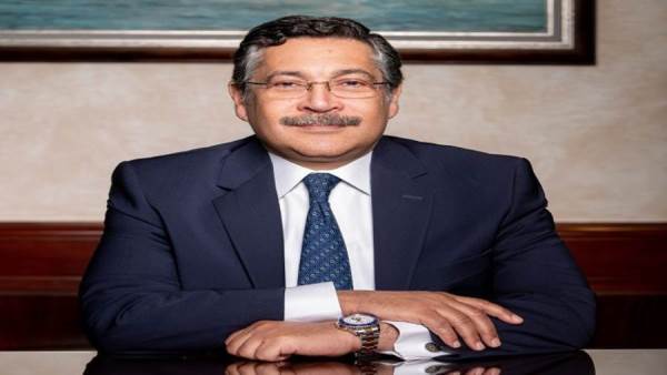 حسن غانم رئيس مجلس الإدارة والعضو المنتدب لبنك التعمير والإسكان