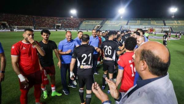 ممر شرفي من حرس الحدود للنادي الأهلي أبطال أفريقيا