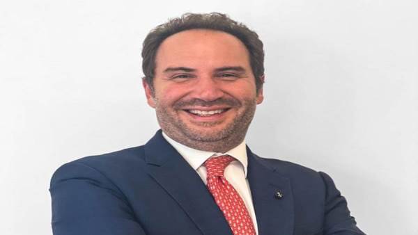 روجيه زكار العضو المنتدب لشركة كومن لوساطة التأمين المصرية