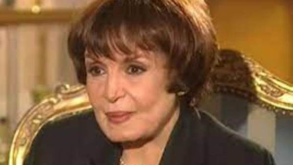 الفنانة الكبيرة سميرة احمد
