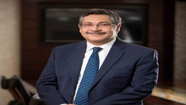 حسن غانم رئيس مجلس الإدارة والعضو المنتدب لبنك التعمير والإسكان