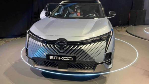 السيارة إيمكو الـ SUV