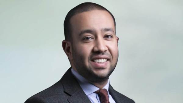 محمد نصر الرئيس التنفيذي للمصرية للاتصالات