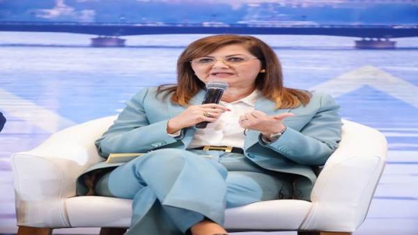 الدكتور هالة السعيد وزيرة التخطيط