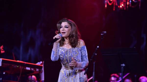 النجمة سميرة سعيد