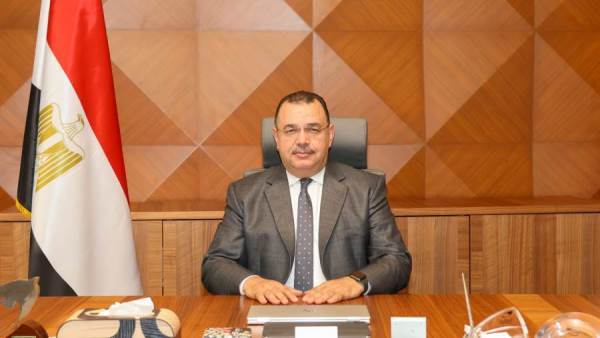 عبده علوان رئيس البريد المصري