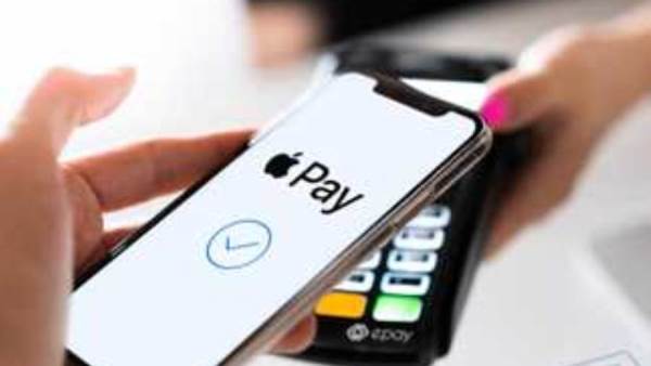 خدمة Apple Pay