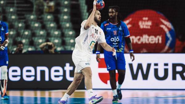 منتخب مصر لكرة اليد والرأس الأخضر