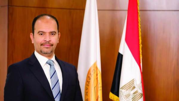 عبد العزيز نصير المدير التنفيذي للمعهد المصرفي المصري