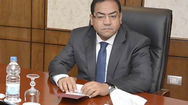 صالح الشيخ رئيس الجهاز المركزى للتنظيم والادارة