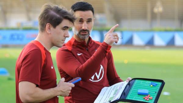 المدير الفني لمنتخب أمريكا للشباب