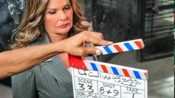 النجمة يسرا