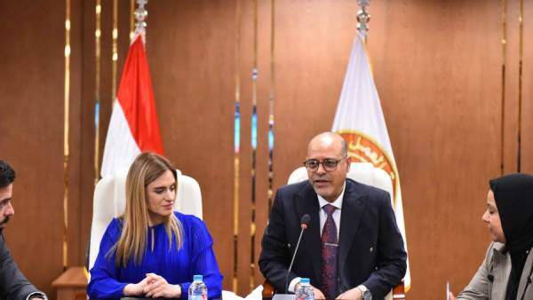 وزير العمل يلتقي وزيرة عمل صربيا