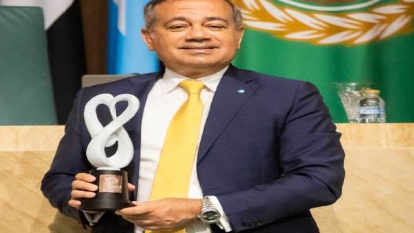 تكريم محمد علي