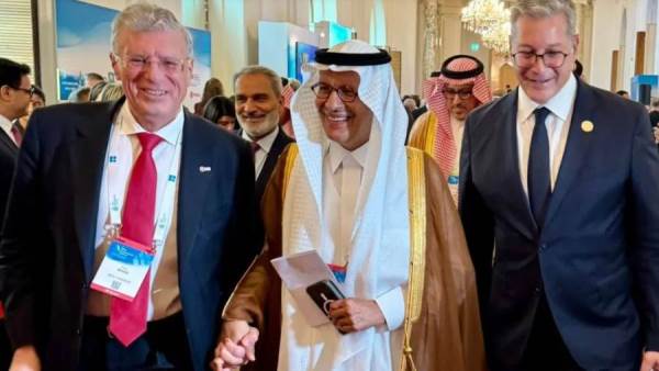 وزير البترول يشارك في اجتماع منظمة الدول المصدرة للبترول