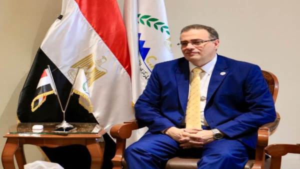 حاتم نبيل رئيس الجهاز المركزي للتنظيم والإدارة
