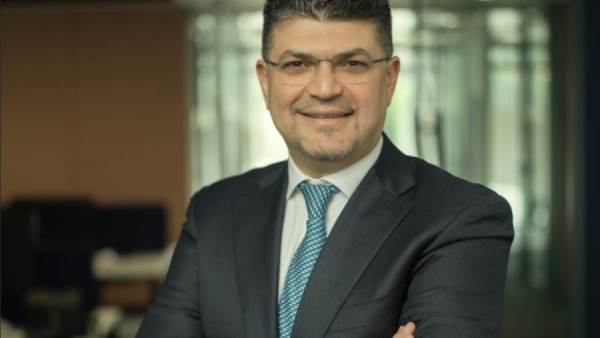 محمد جاد الرئيس التنفيذي لبنك ستاندرد تشارترد مصر