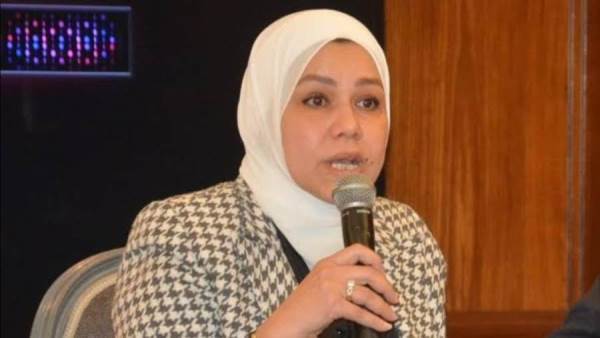 رشا عبدالعال رئيسة مصلحة الضرائب