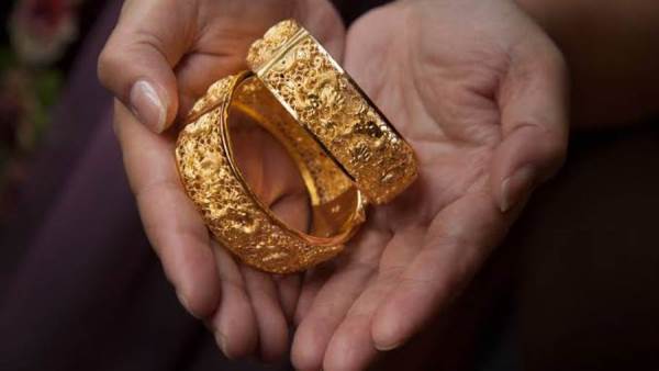 سعر الذهب