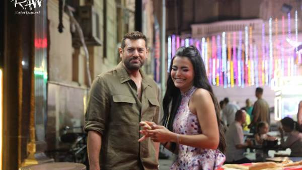 عمرو يوسف وأسماء جلال