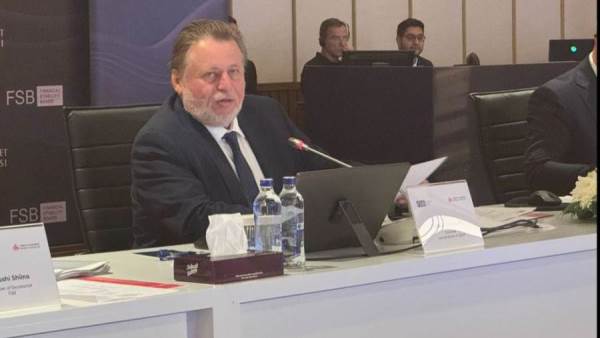 حسن عبدالله محافظ البنك المركزي المصري