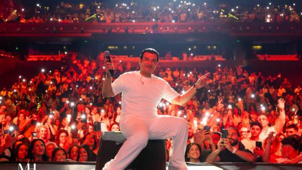 النجم ايهاب توفيق