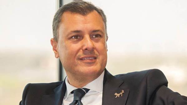 أحمد عيسى الرئيس التنفيذي لـ بنك أبوظبي الأول مصر