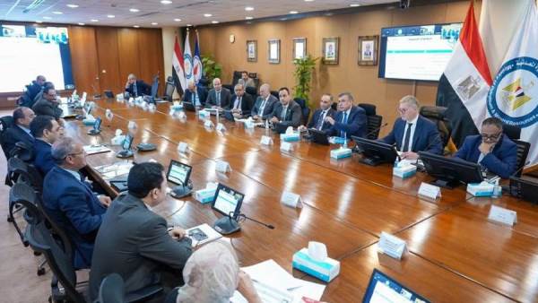 البترول: أسيوط للتكرير تغطي 100% من احتياجات الصعيد من البنزين