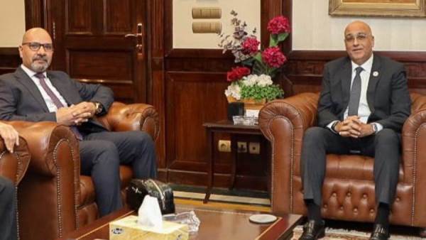 باسل رحمي والدكتور حسن مصطفى