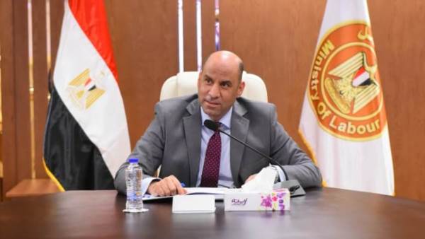 حسن رداد وزير العمل
