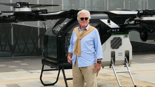 النجم حسين فهمي