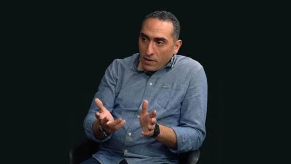 أحمد عنايت الرئيس التنفيذي لشركة الأهلي ممكن