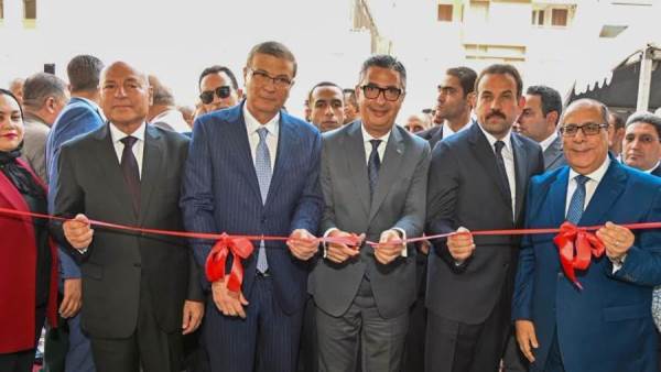 جانب من افتتاح فروع كاري أون